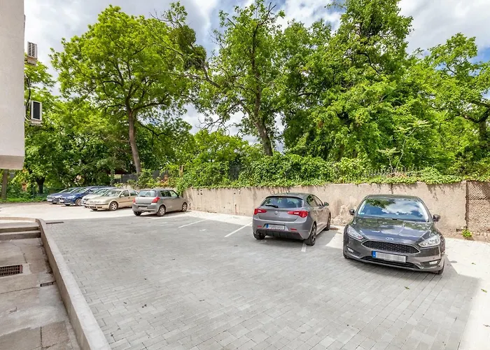 Terrace Apartments At City Park